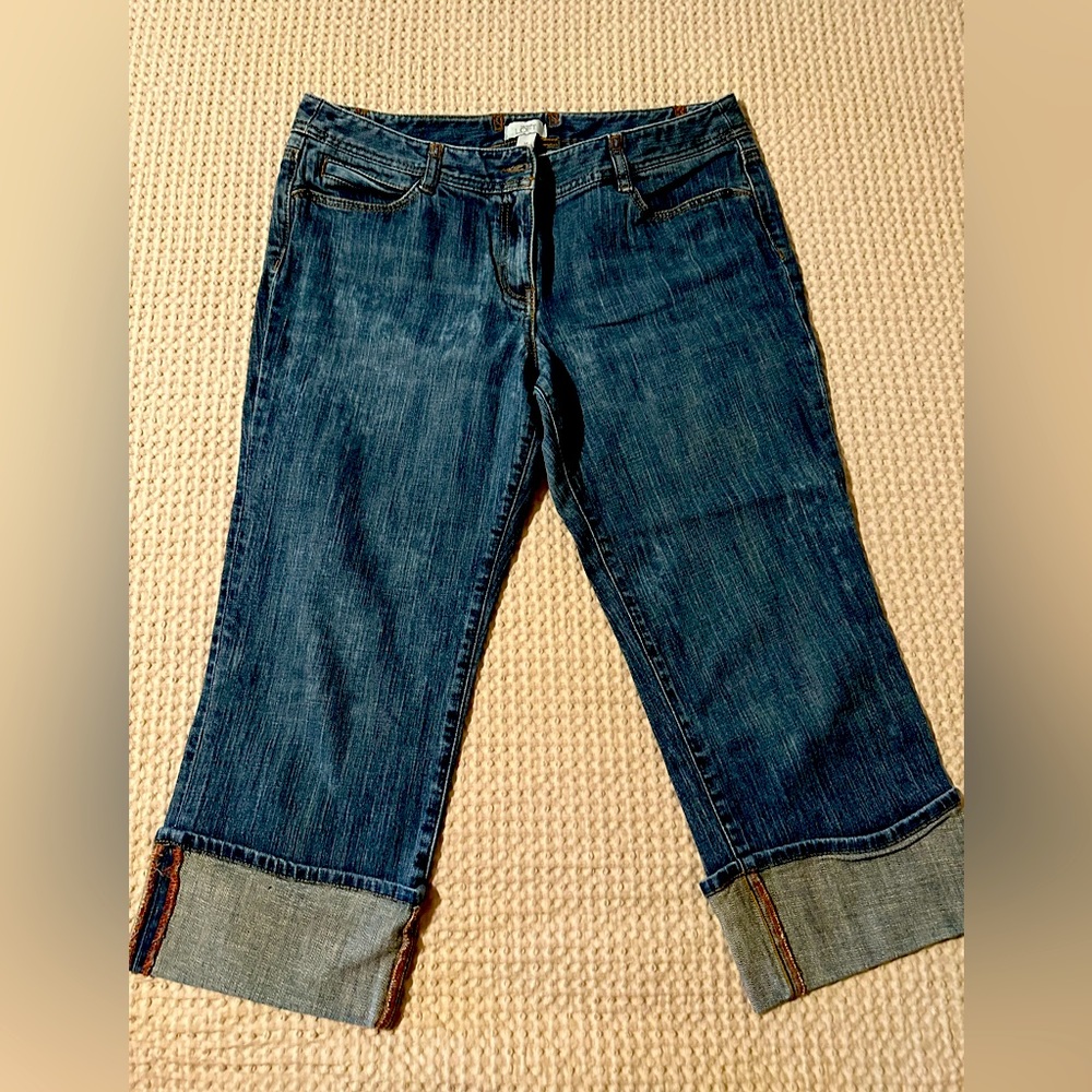 Adorable Loft Crop Jeans!  Size 14